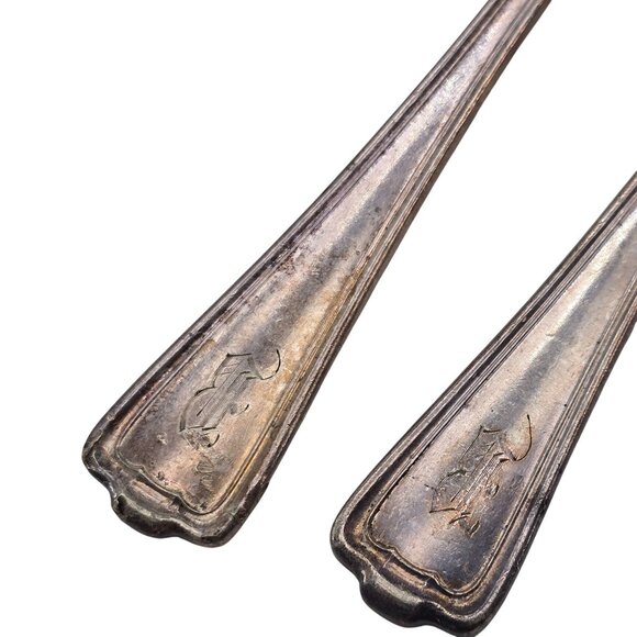 Antique Silver Plated Flatware Set Fork Spoon Butter Knives Elegant JJ3781 - Picture 4 of 14